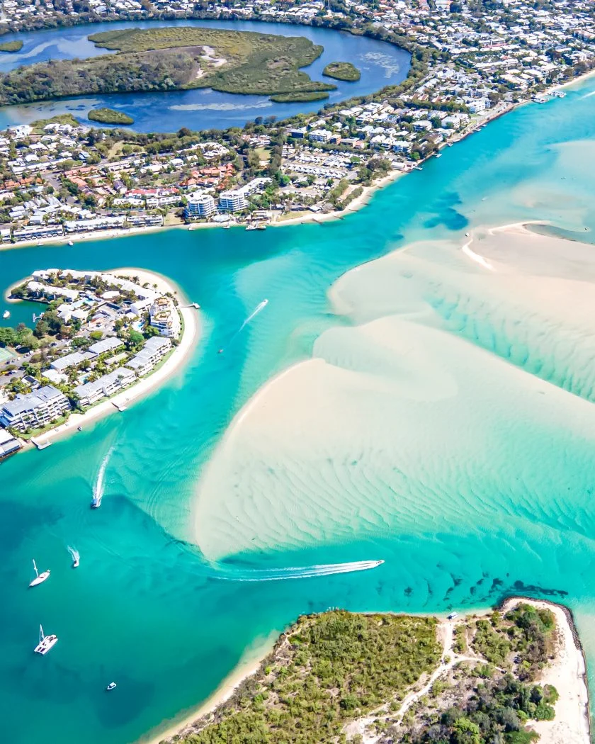 Noosa Blue Water - Drone - Teddy Mlfr